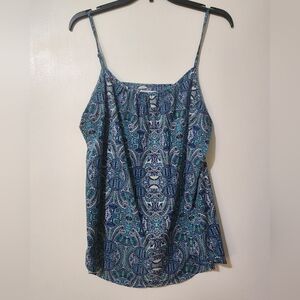 Blue paisley pattern tank